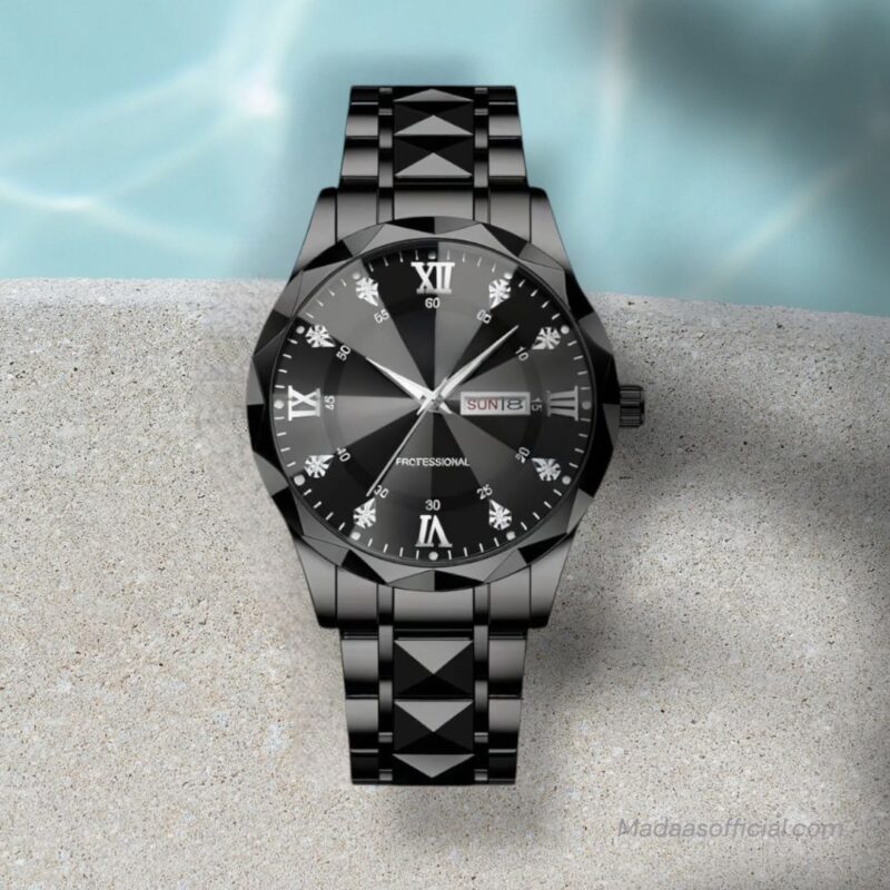 Professional-vintage-black-watch-madaas