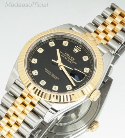 Rolex Oyster Perpetual Datejust watch madaas